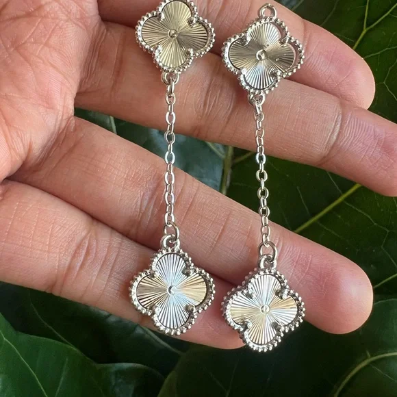 ⭐️-Elegant Silver Dangle Earrings - Picture 2 of 3